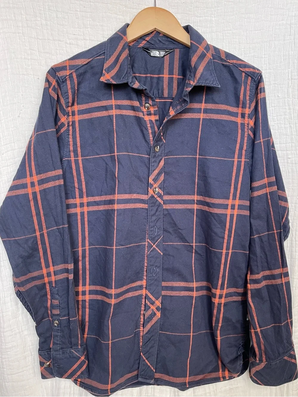 The North Face Men's Long Sleeve Plaid Flannel Shirt Navy Blue / Orange